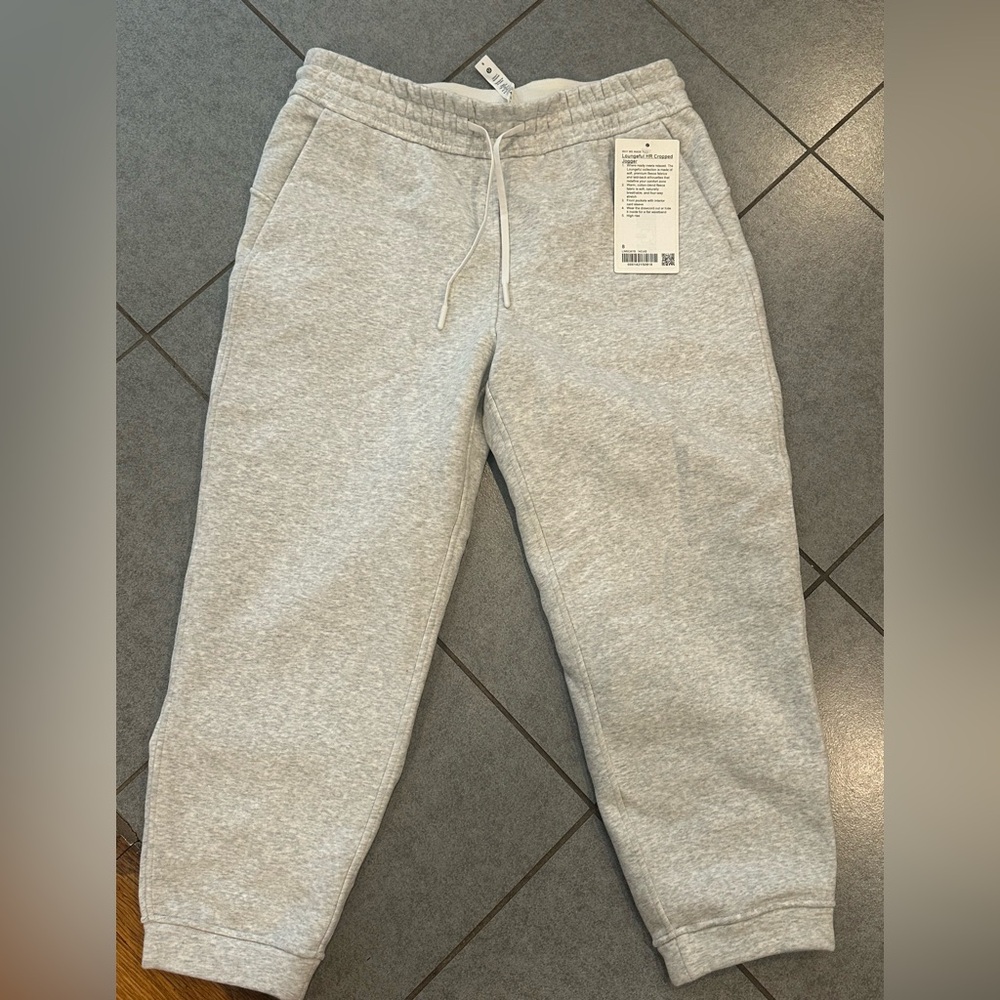 lululemon athletica Loungeful HR Cropped Jogger